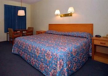 Super 8 By Wyndham Sandusky